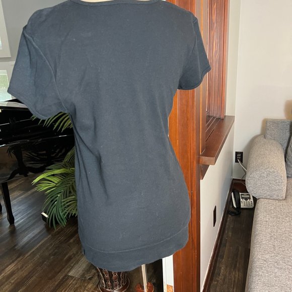 THIS WINE IS MAKING ME AWESOME tshirt Sz Large EUC - Picture 4 of 7